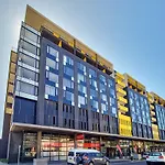 605 Wex1 Designer Studio With Pool And Onsite Parking